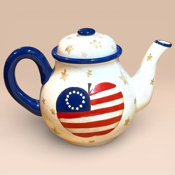 Other - Vintage PSC International Patriotic ceramic teapot, featuring Stars & Stripes